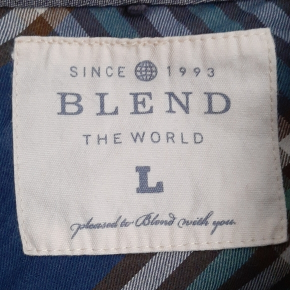 Blend Plaid Shirt - Large - Picture 2 of 5